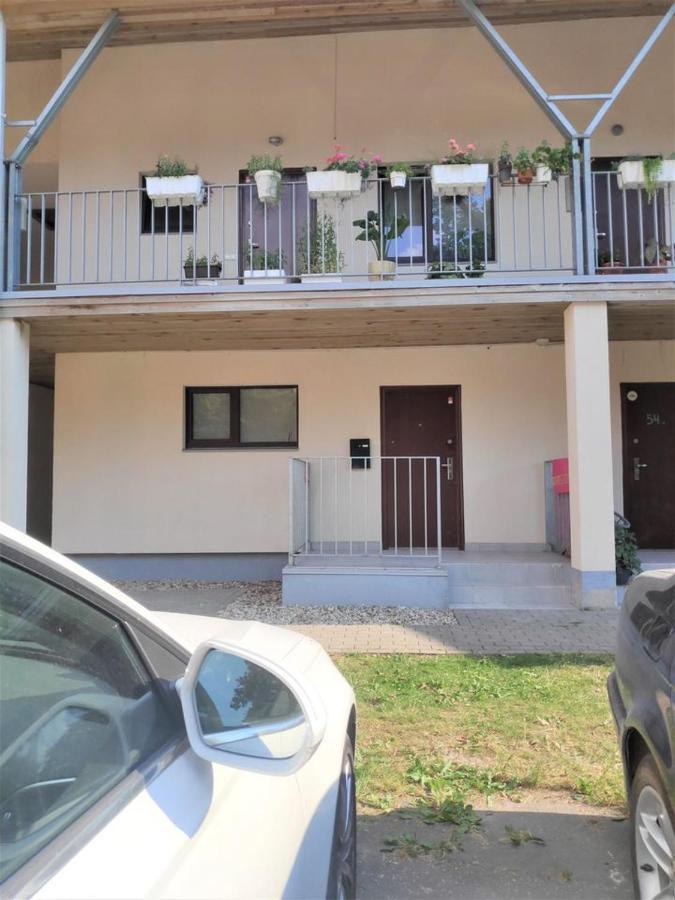 Dzivoklis Gimenei 100 Metri No Juras Apartment Jūrkalne Екстериор снимка